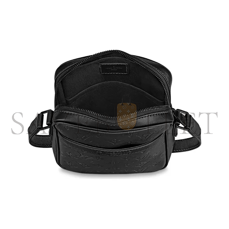 LOUIS VUITTON MASTER DANUBE SHADOW PM M44972 (21*16*4.5cm)